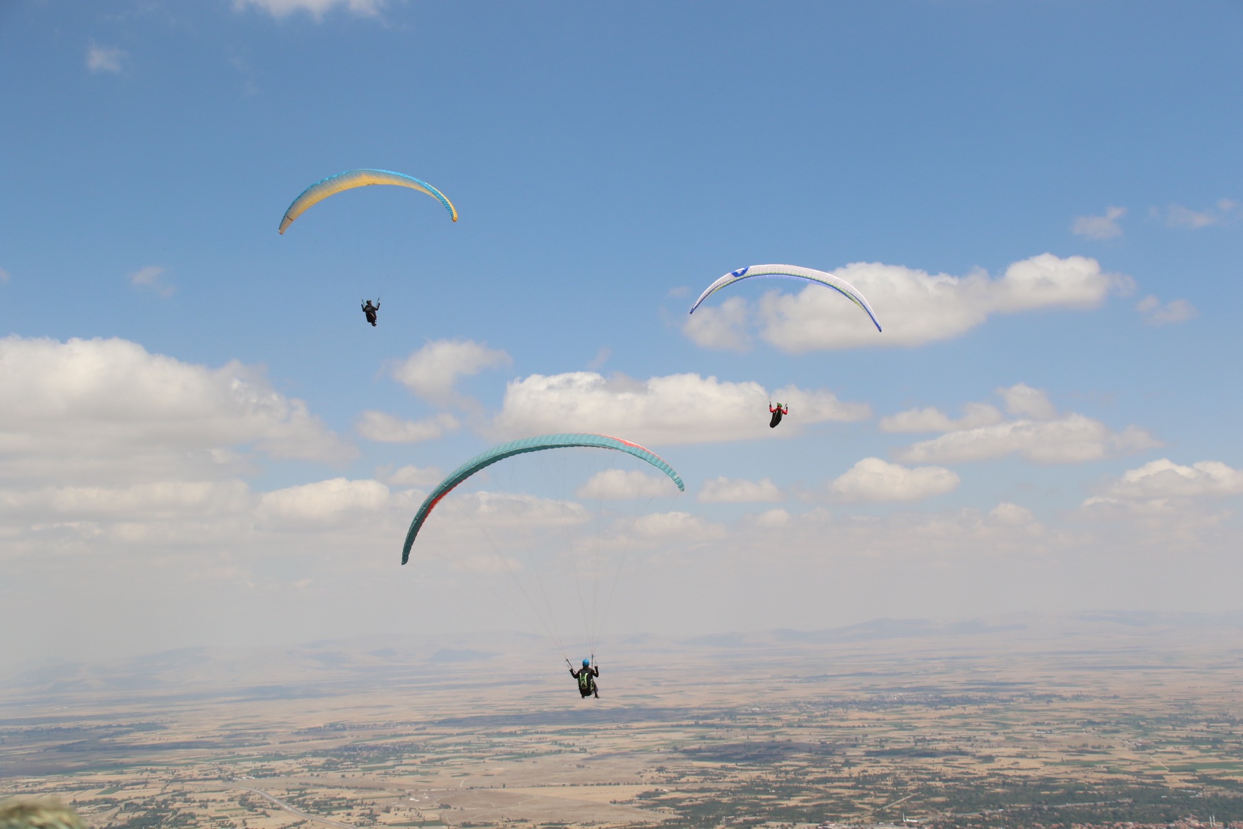 Aksehirde yamac parasutu 001