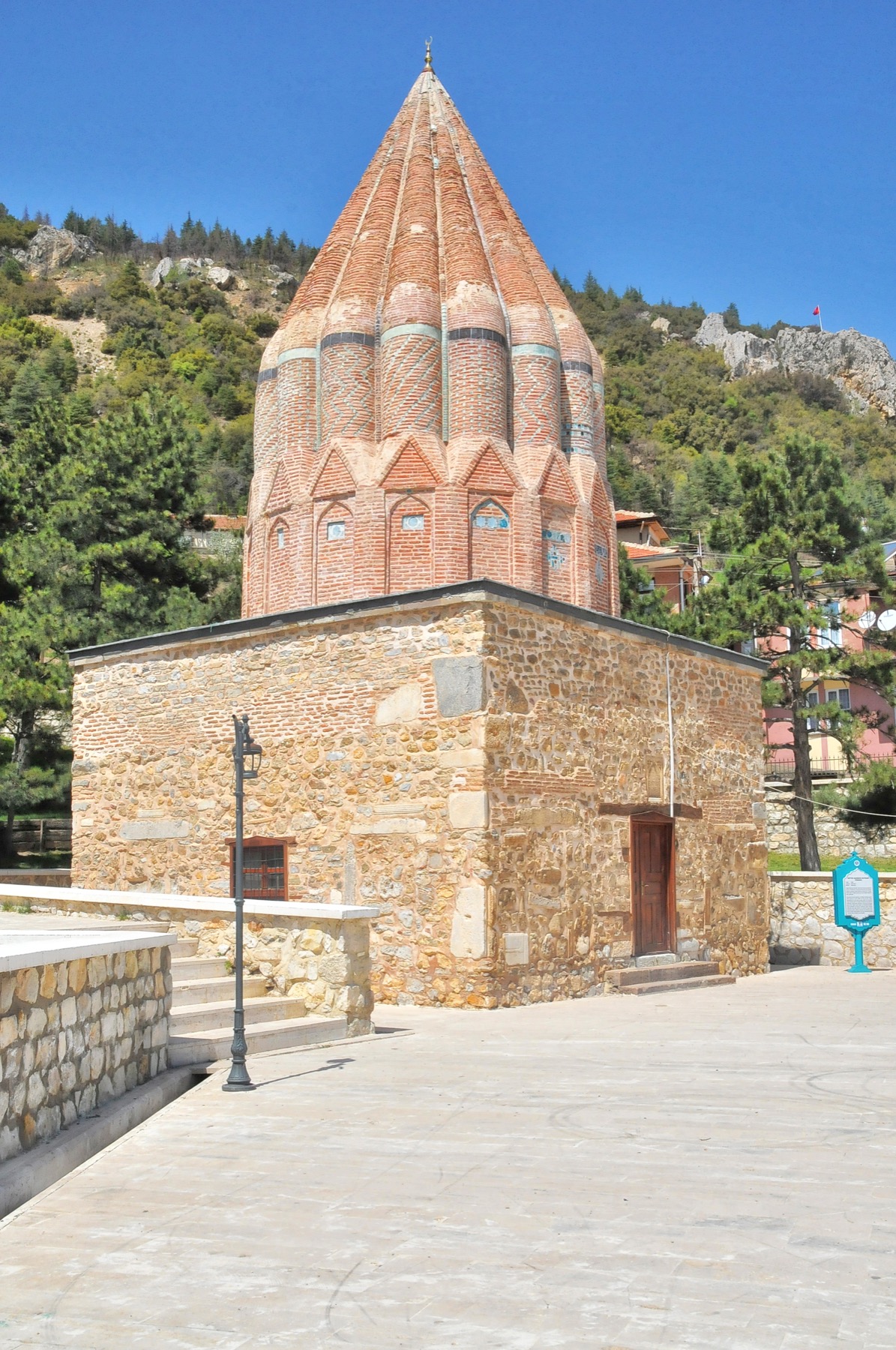 Seyyid mahmud hayrani turbesi 001