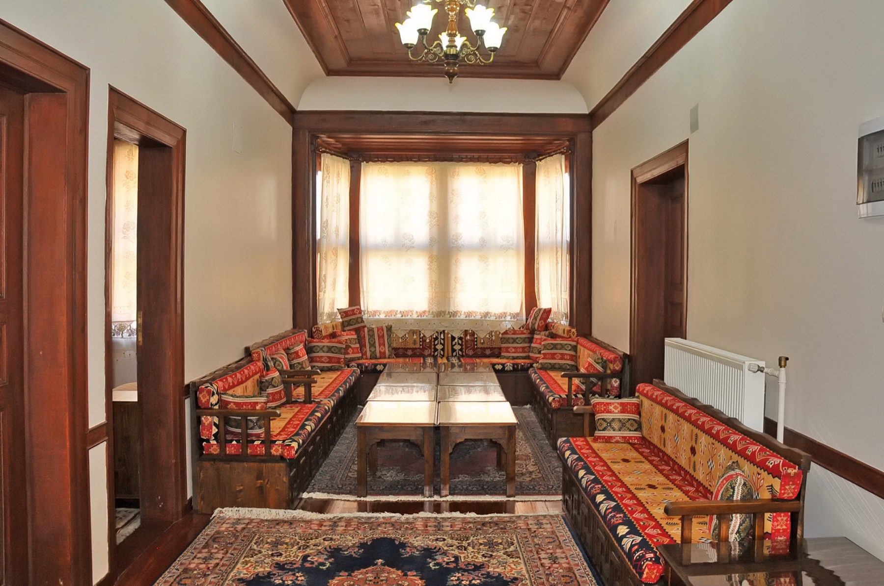 Takkasizlar konagi 003