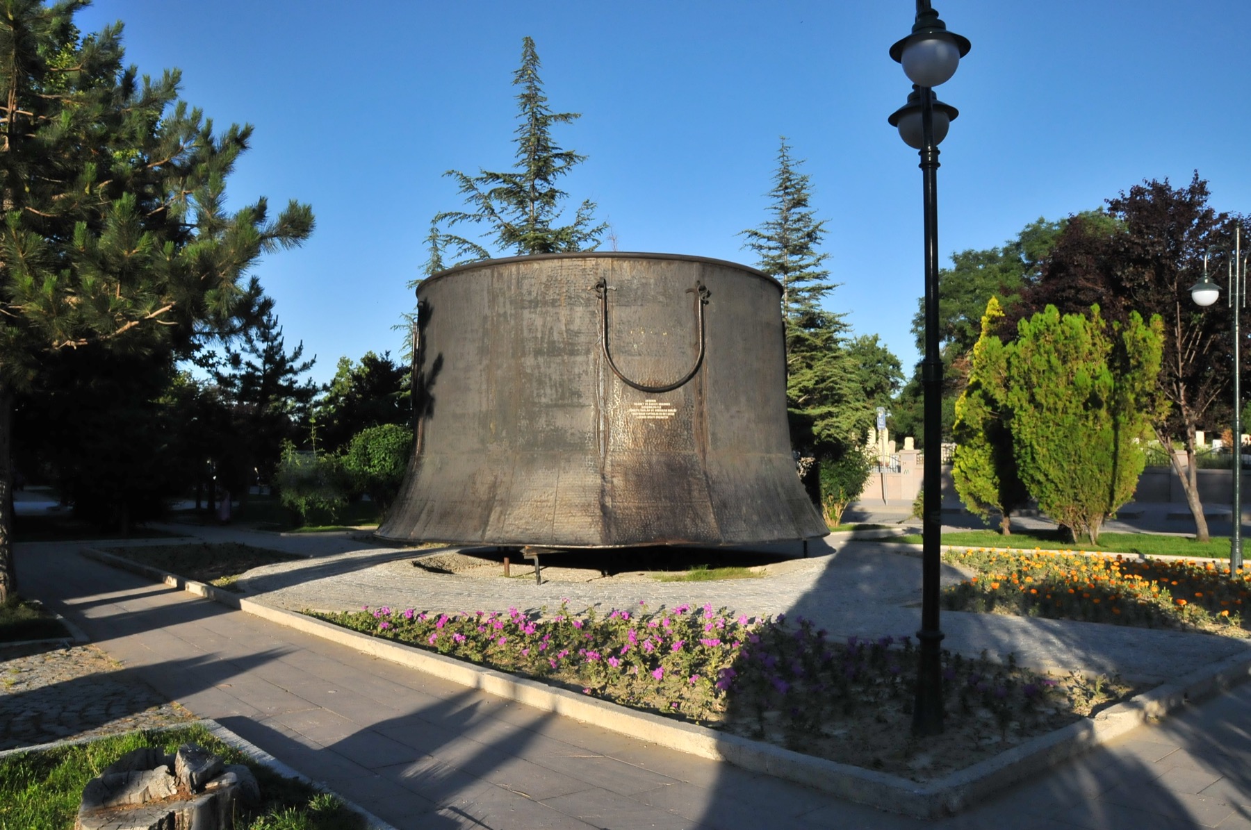 Gulmece parki ve nasreddin hoca heykelleri 029