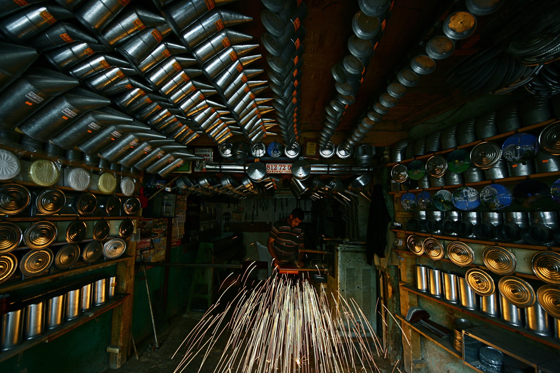 Tarihi arasta carsisi 001