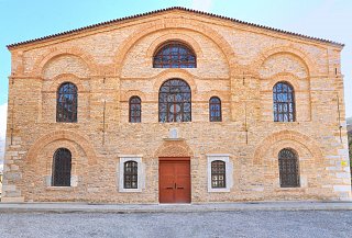 Tarihi ermeni kilisesi 008